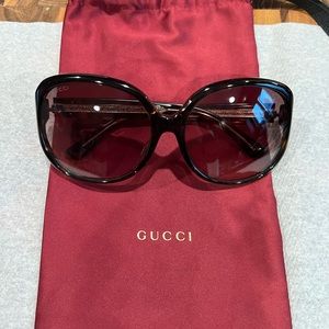 Gucci sunglasses